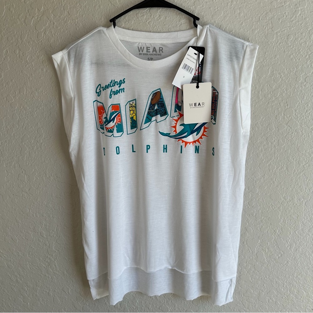 NWT Miami Dolphins Wear By Erin Andrews White Sleeveless T-Shirt - Women’s Small